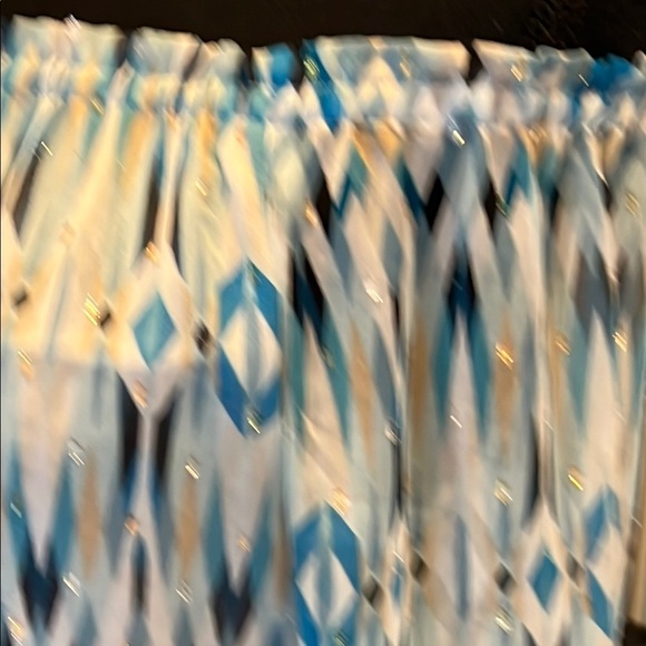 White House Black Market Blue Geometric Off/On-Shoulder Blouse S - Picture 3 of 9